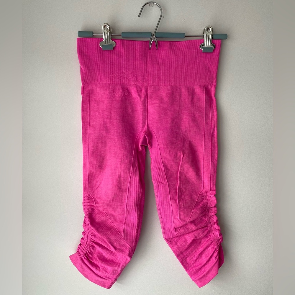 Lululemon Pink Cropped Legging